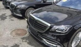 最新款迈巴赫爆料图片,豪华与科技的完美融合，视觉盛宴即将开启！”